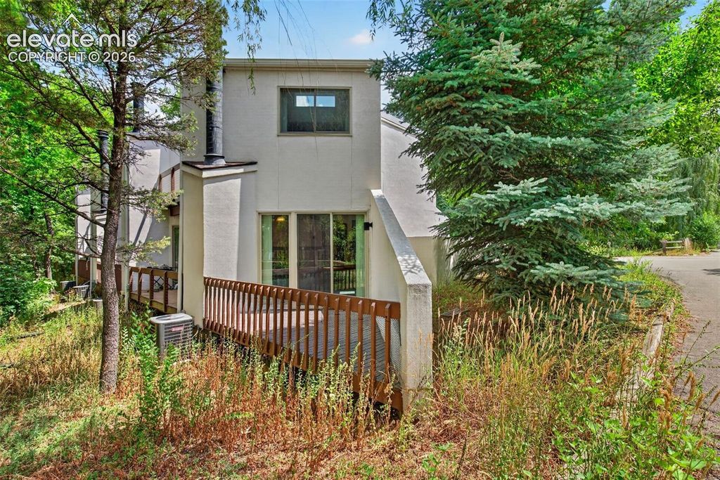 102 Creekside Lane, Colorado Springs, CO 80906 — photo 2