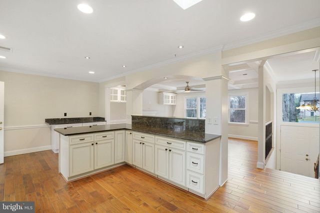 3412 KNOX RD, Annandale, VA 22003