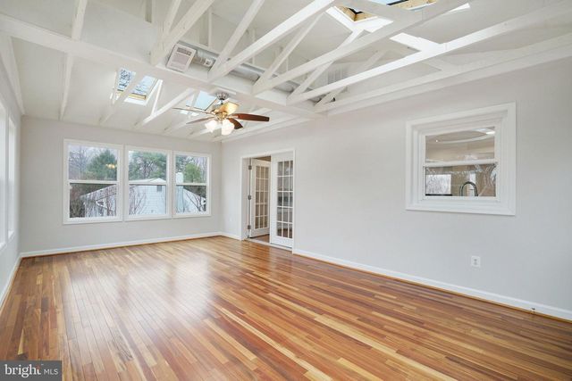 3412 KNOX RD, Annandale, VA 22003