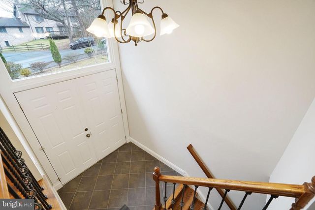 3412 KNOX RD, Annandale, VA 22003