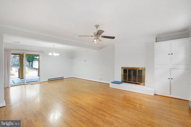 3412 KNOX RD, Annandale, VA 22003