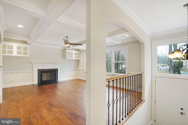 3412 KNOX RD, Annandale, VA 22003