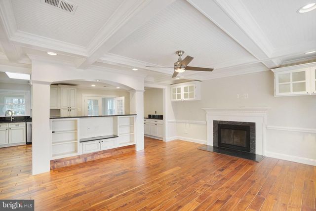 3412 KNOX RD, Annandale, VA 22003