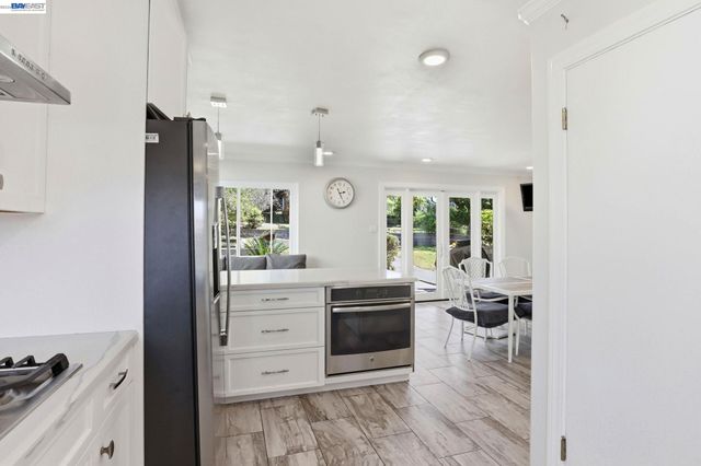 1233 Benedict Ct, San Leandro, CA 94577