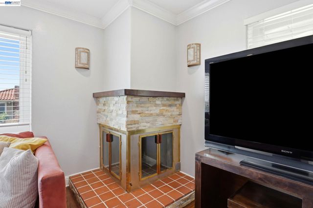 1233 Benedict Ct, San Leandro, CA 94577