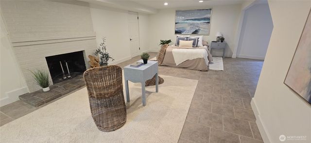 16066 Inglewood Road NE, Kenmore, WA 98028