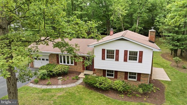 9618 RANDALL DR, White Plains, MD 20695