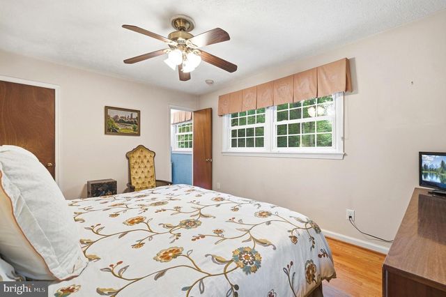 9618 RANDALL DR, White Plains, MD 20695