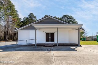 1233 Haw Branch Road, Beulaville, NC 28518