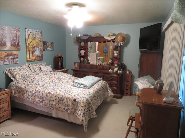 6931 Lockwood Boulevard, Canfield, OH 44512