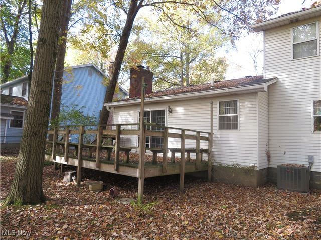 6931 Lockwood Boulevard, Canfield, OH 44512