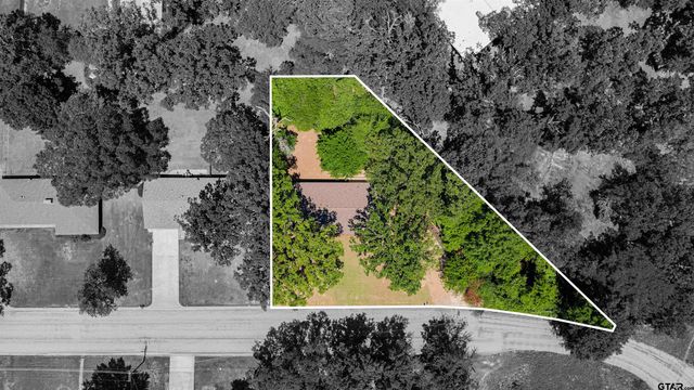 108 Mockingbird, Mt Pleasant, TX 75455