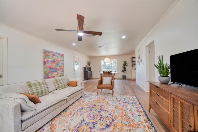 108 Mockingbird, Mt Pleasant, TX 75455