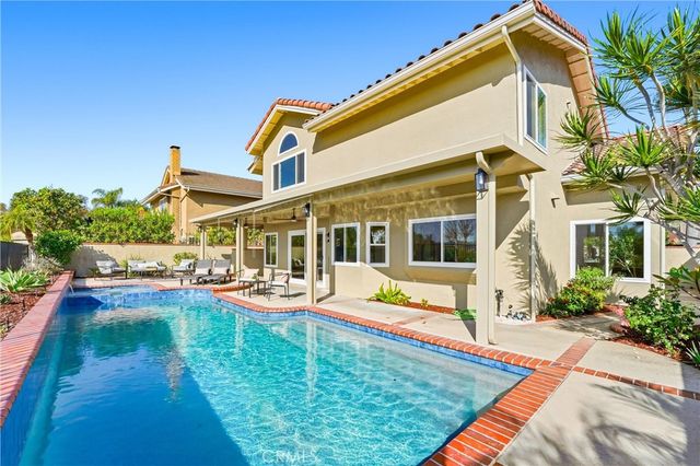 20 Center Court, Laguna Niguel, CA 92677