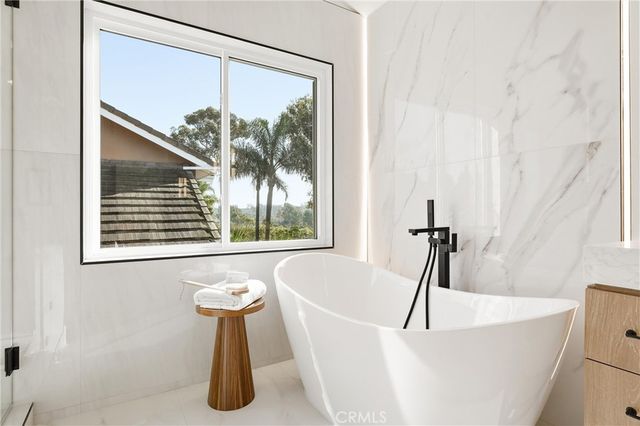 20 Center Court, Laguna Niguel, CA 92677