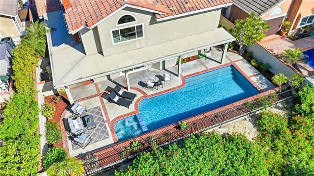 20 Center Court, Laguna Niguel, CA 92677