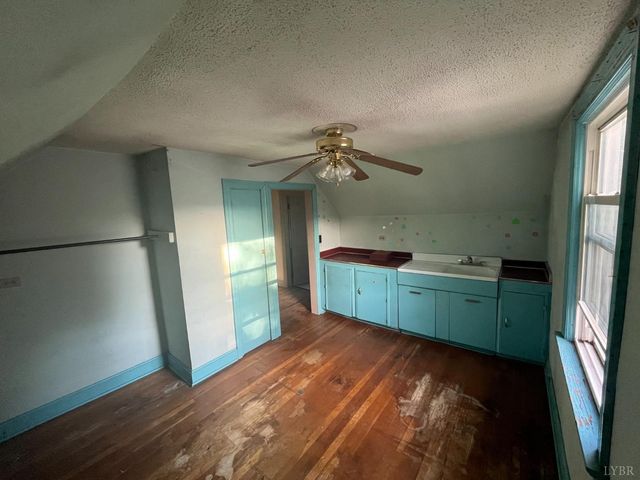1732 Otey Street, Lynchburg, VA 24501