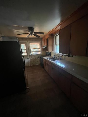 1732 Otey Street, Lynchburg, VA 24501
