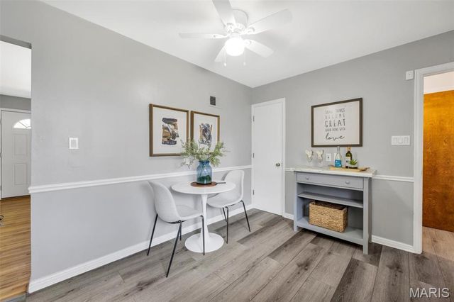 10508 Scotland Drive, St Louis, MO 63114