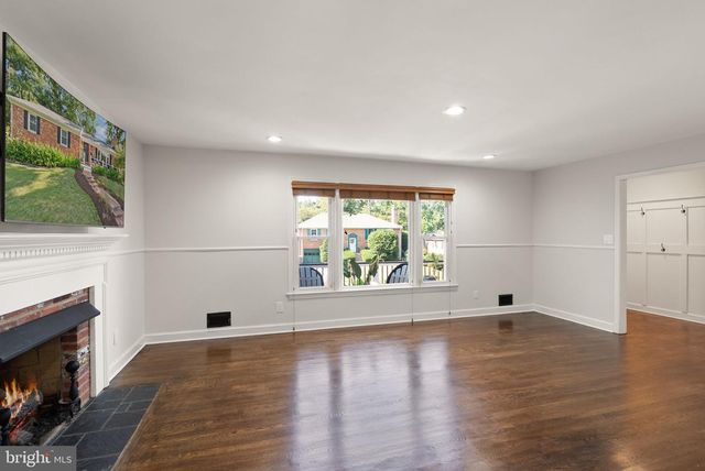 5008 LARNO DR, Alexandria, VA 22310