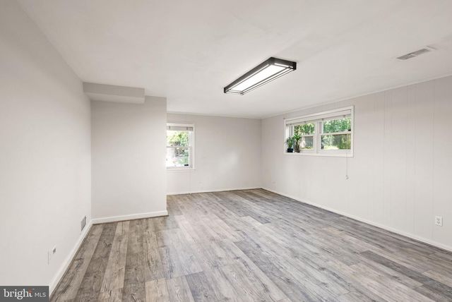 5008 LARNO DR, Alexandria, VA 22310