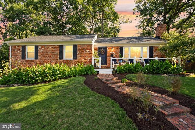 5008 LARNO DR, Alexandria, VA 22310