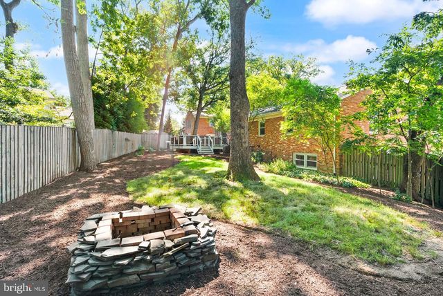 5008 LARNO DR, Alexandria, VA 22310