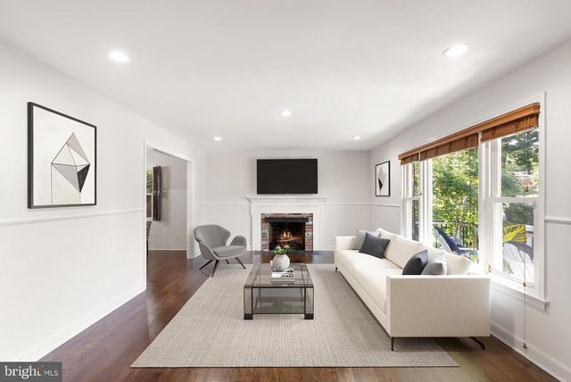 5008 LARNO DR, Alexandria, VA 22310