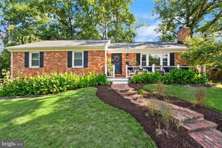 5008 LARNO DR, Alexandria, VA 22310