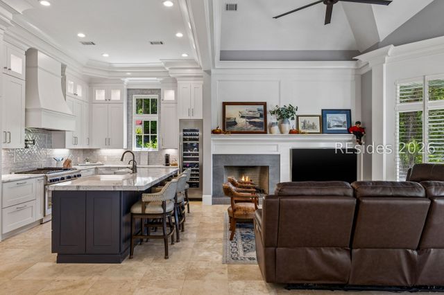 16 Whitehall Dr, Bluffton, SC 29910