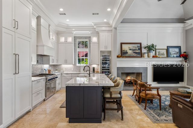 16 Whitehall Dr, Bluffton, SC 29910