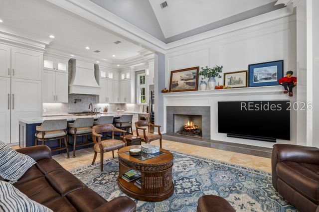 16 Whitehall Dr, Bluffton, SC 29910