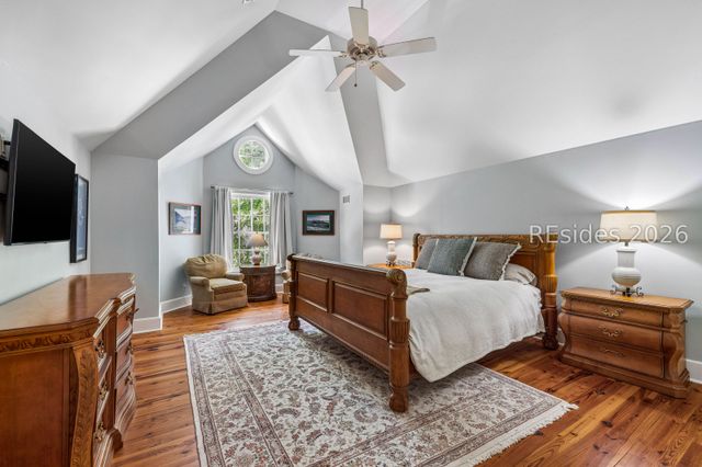 16 Whitehall Dr, Bluffton, SC 29910