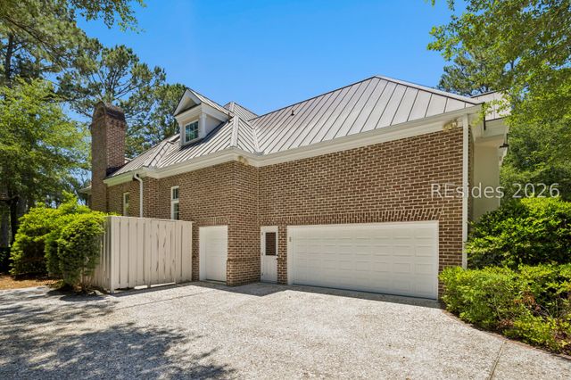 16 Whitehall Dr, Bluffton, SC 29910