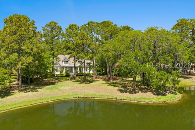16 Whitehall Dr, Bluffton, SC 29910