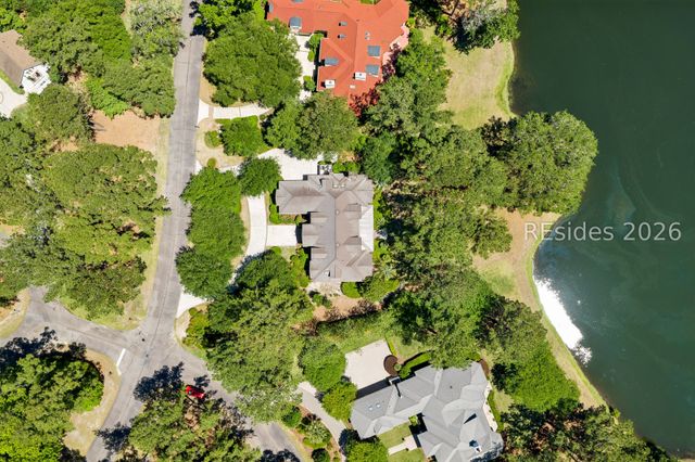 16 Whitehall Dr, Bluffton, SC 29910