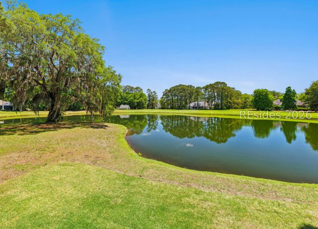 16 Whitehall Dr, Bluffton, SC 29910