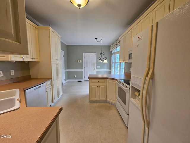 1107 Secotan Place, Fuquay Varina, NC 27526