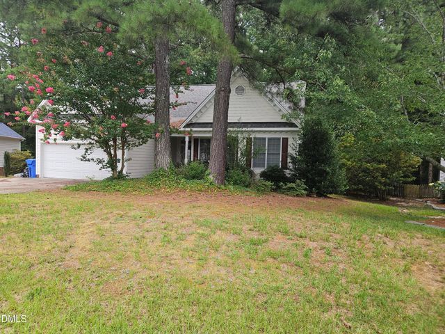 1107 Secotan Place, Fuquay Varina, NC 27526