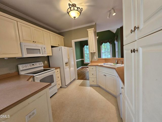 1107 Secotan Place, Fuquay Varina, NC 27526