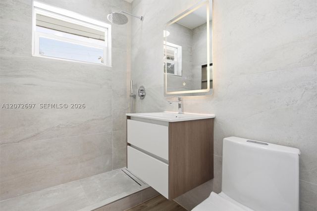 2250 Gulfstream Dr, Miramar, FL 33023