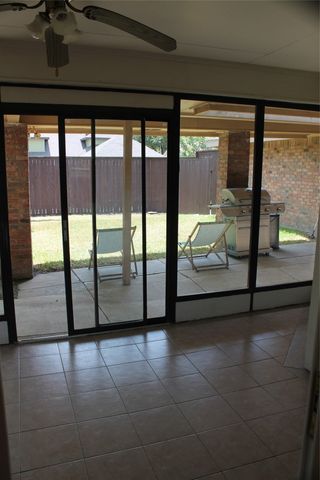 2036 Sancerre Lane, Carrollton, TX 75007