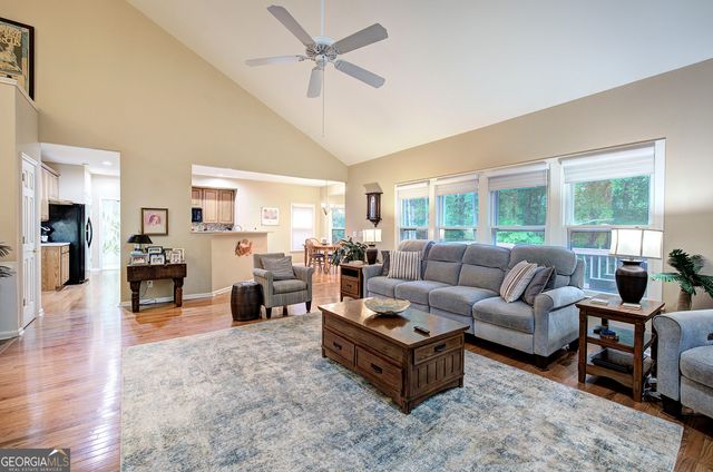 4213 Mill Grove Lane SW, Smyrna, GA 30082