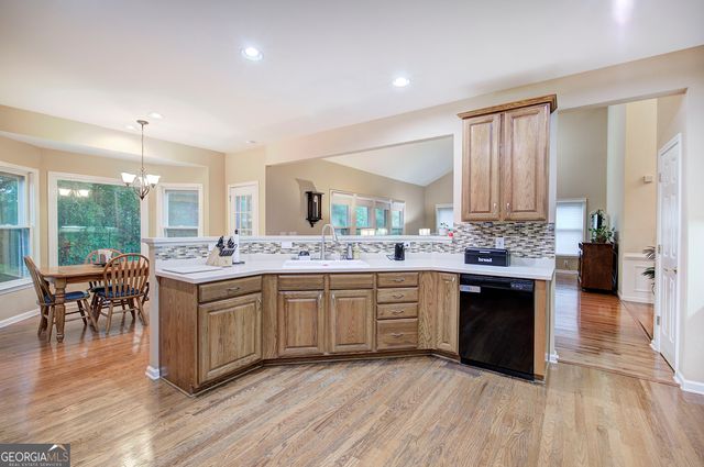 4213 Mill Grove Lane SW, Smyrna, GA 30082