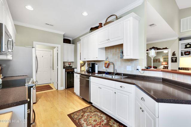 1121 Sandy Beach Circle, Leland, NC 28451