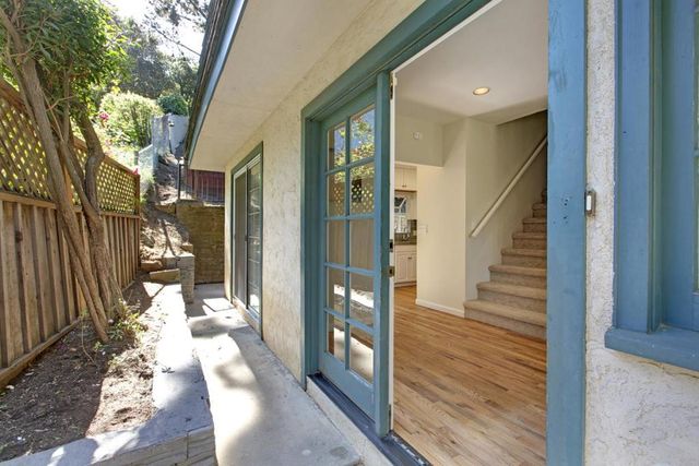 37 San Francisco Avenue, Brisbane, CA 94005