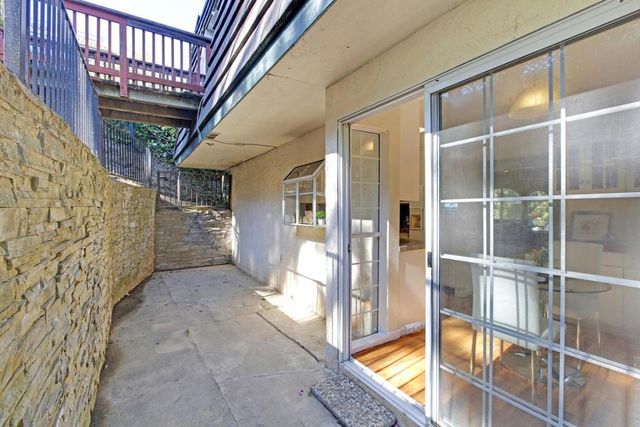 37 San Francisco Avenue, Brisbane, CA 94005