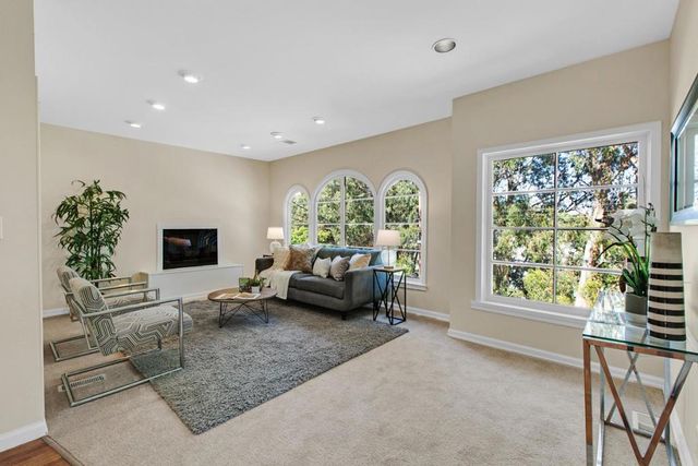 37 San Francisco Avenue, Brisbane, CA 94005