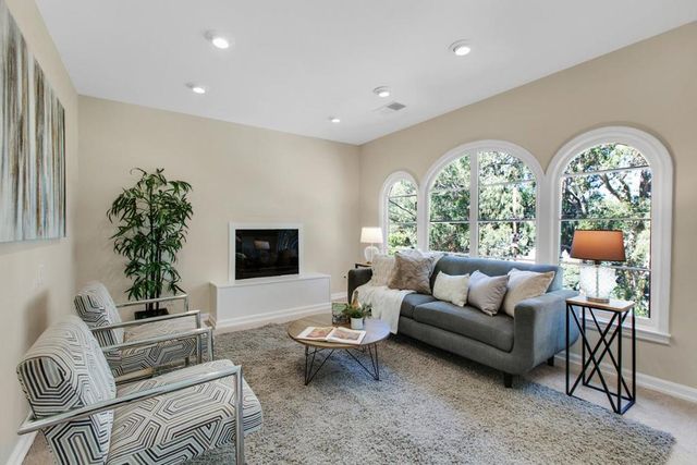 37 San Francisco Avenue, Brisbane, CA 94005