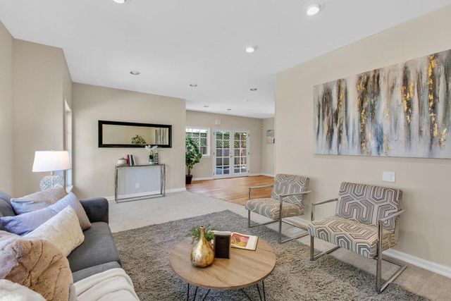 37 San Francisco Avenue, Brisbane, CA 94005